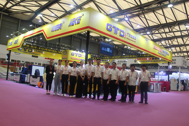 BG真人数控带您直击2020上海广告展展会现场